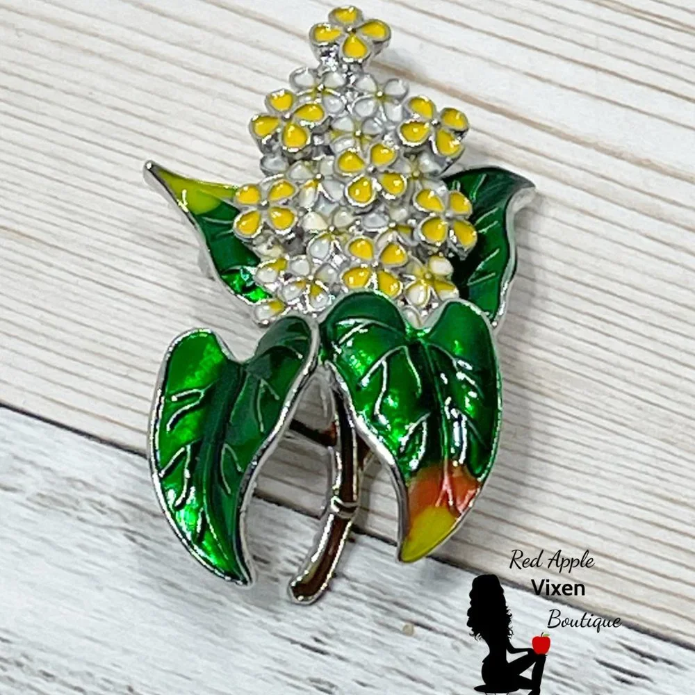 Lilac Enamel Pin - Picture 4 of 4